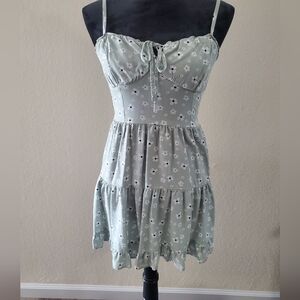 Hollister Sage Green Floral Summer Dress Spaghetti Straps Tie Front & Keyhole